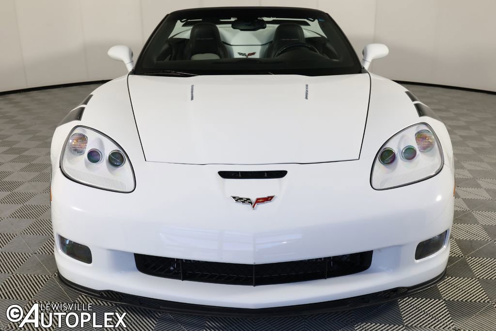Used 2011 Chevrolet Corvette Grand Sport w/ Preferred Equipment Group RWD image 2