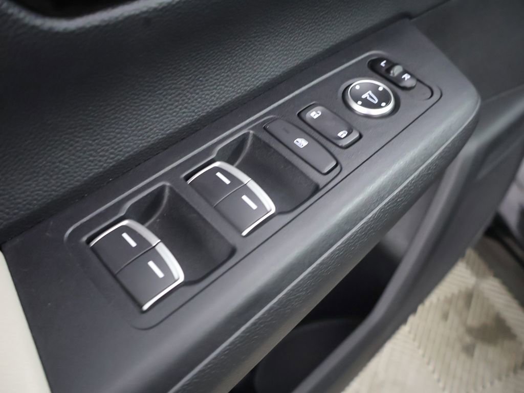 Used 2025 Honda CR-V EX-L image 36