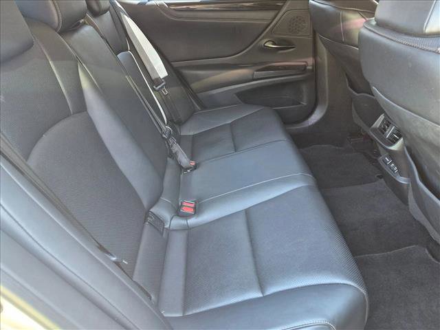 Used 2019 Lexus ES 350 w/ Premium Package FWD image 20