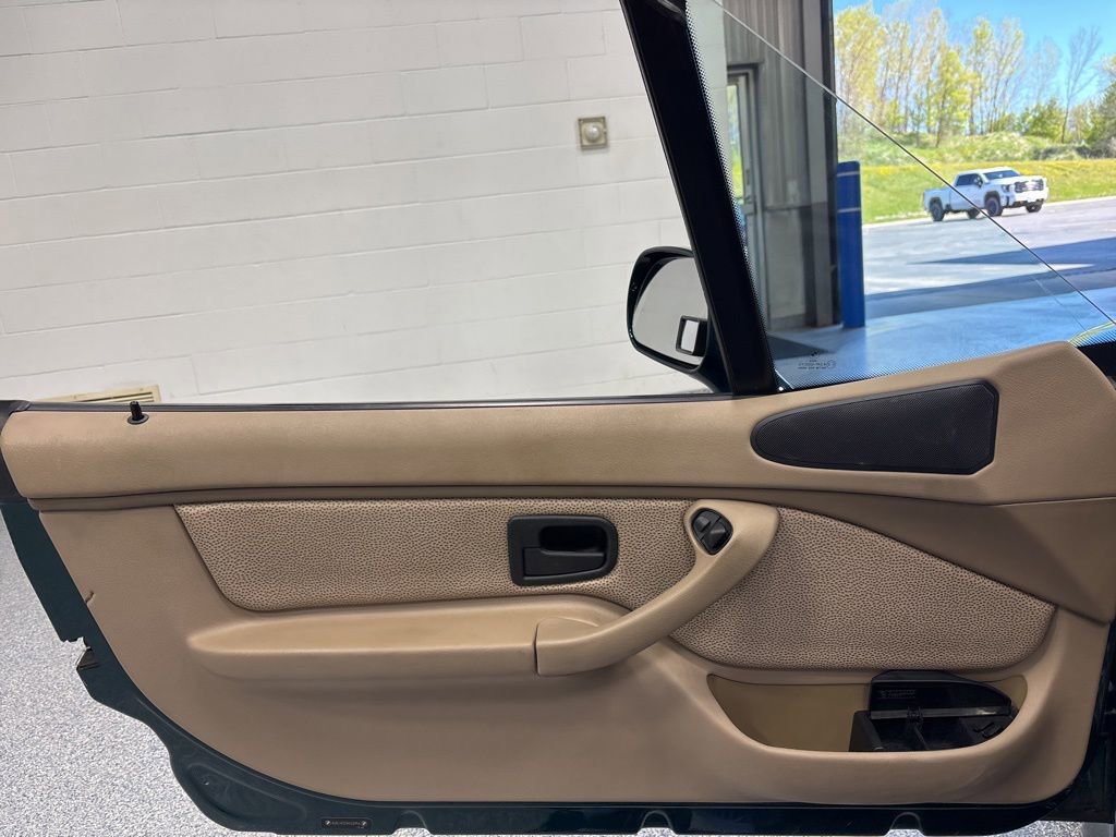Used 1997 BMW Z3 1.9 RWD image 22
