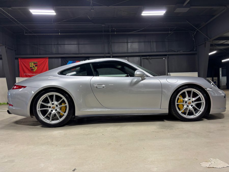Used 2015 Porsche 911 Carrera GTS image 24