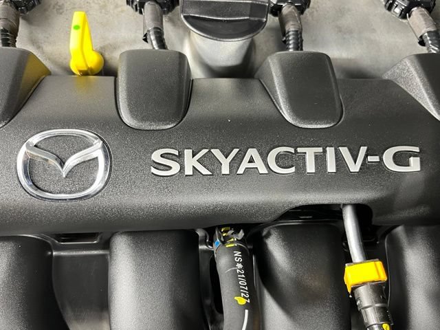 Used 2022 MAZDA MX-5 Miata RF Grand Touring RWD image 9