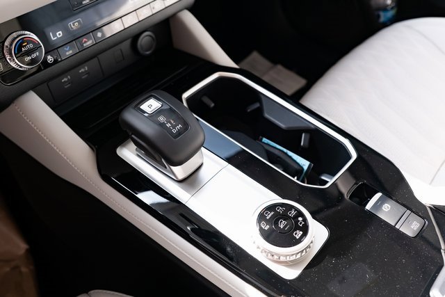 New 2025 Mitsubishi Outlander AWD image 20