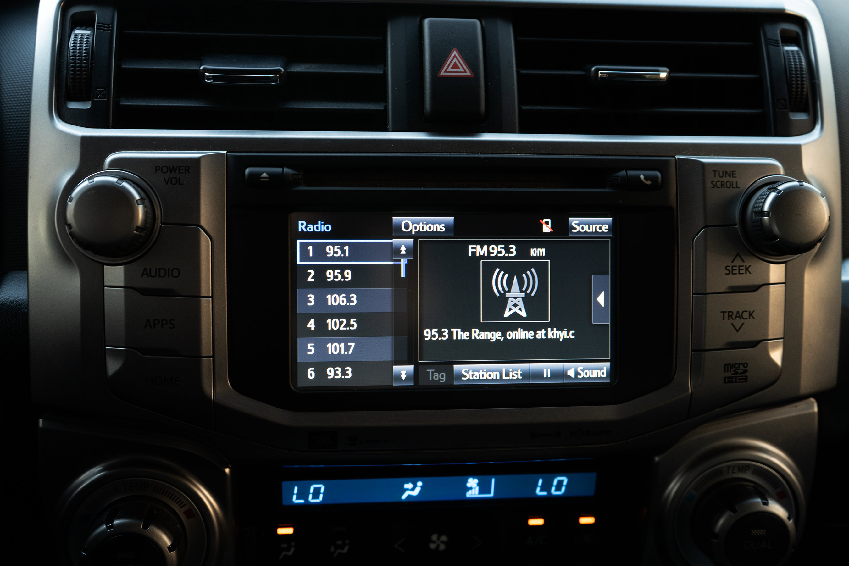 Used 2016 Toyota 4Runner Limited image 34