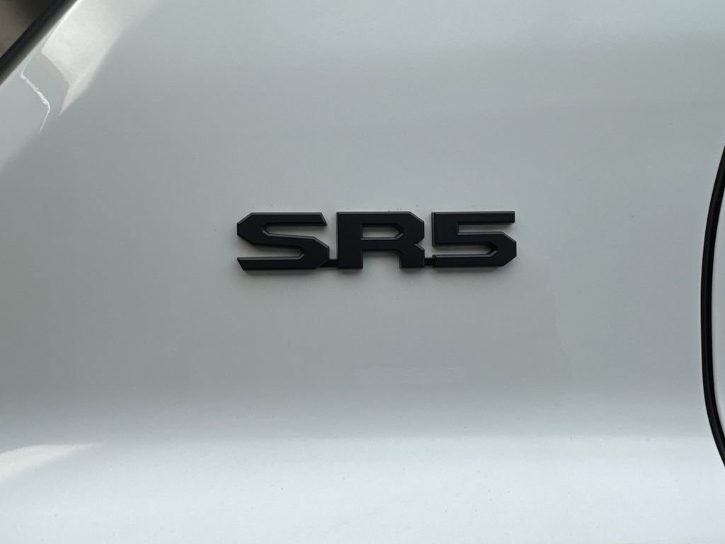 Used 2025 Toyota 4Runner SR5 AWD/4WD image 24