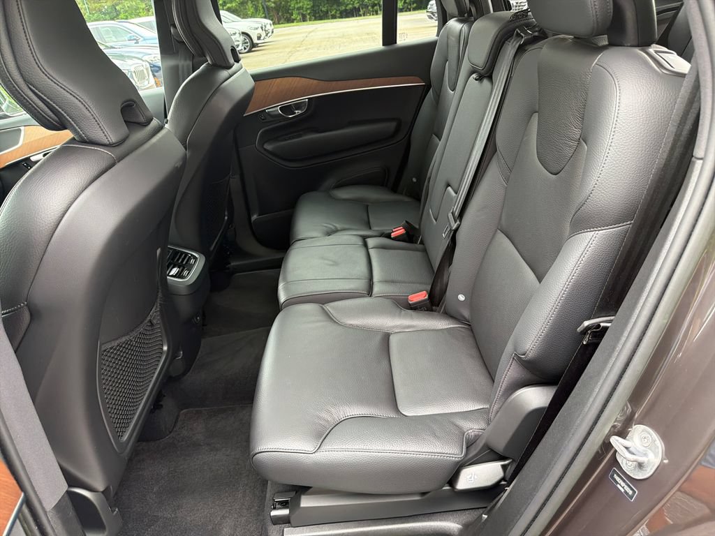 Used 2023 Volvo XC90 B6 Plus AWD/4WD image 20