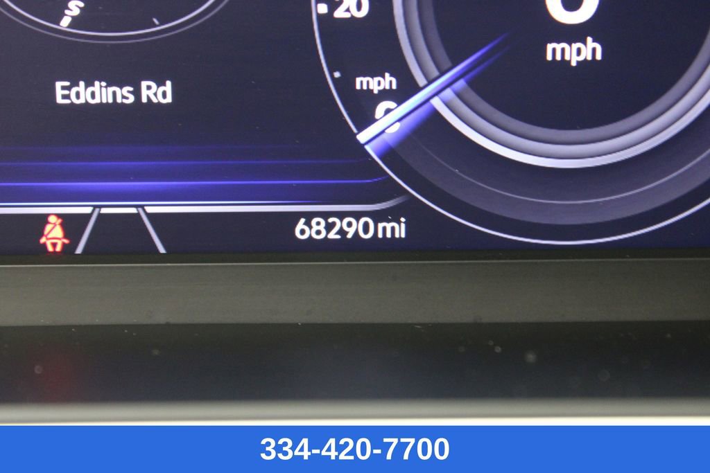 Used 2022 Volkswagen Tiguan SEL R-Line image 10