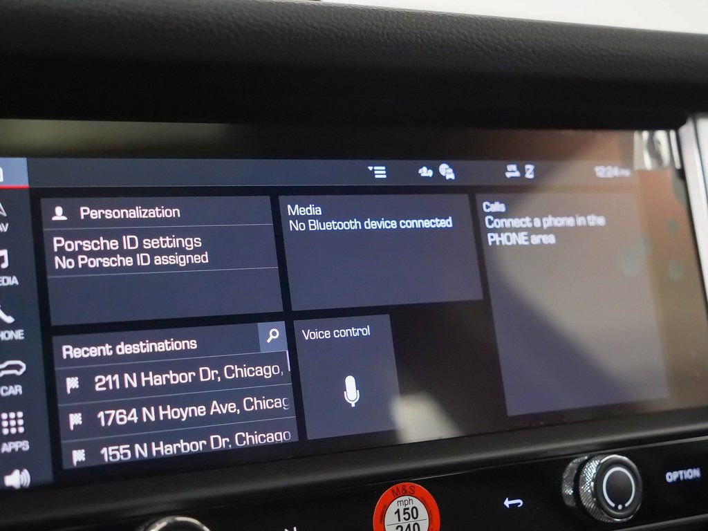 Certified 2025 Porsche Macan image 30