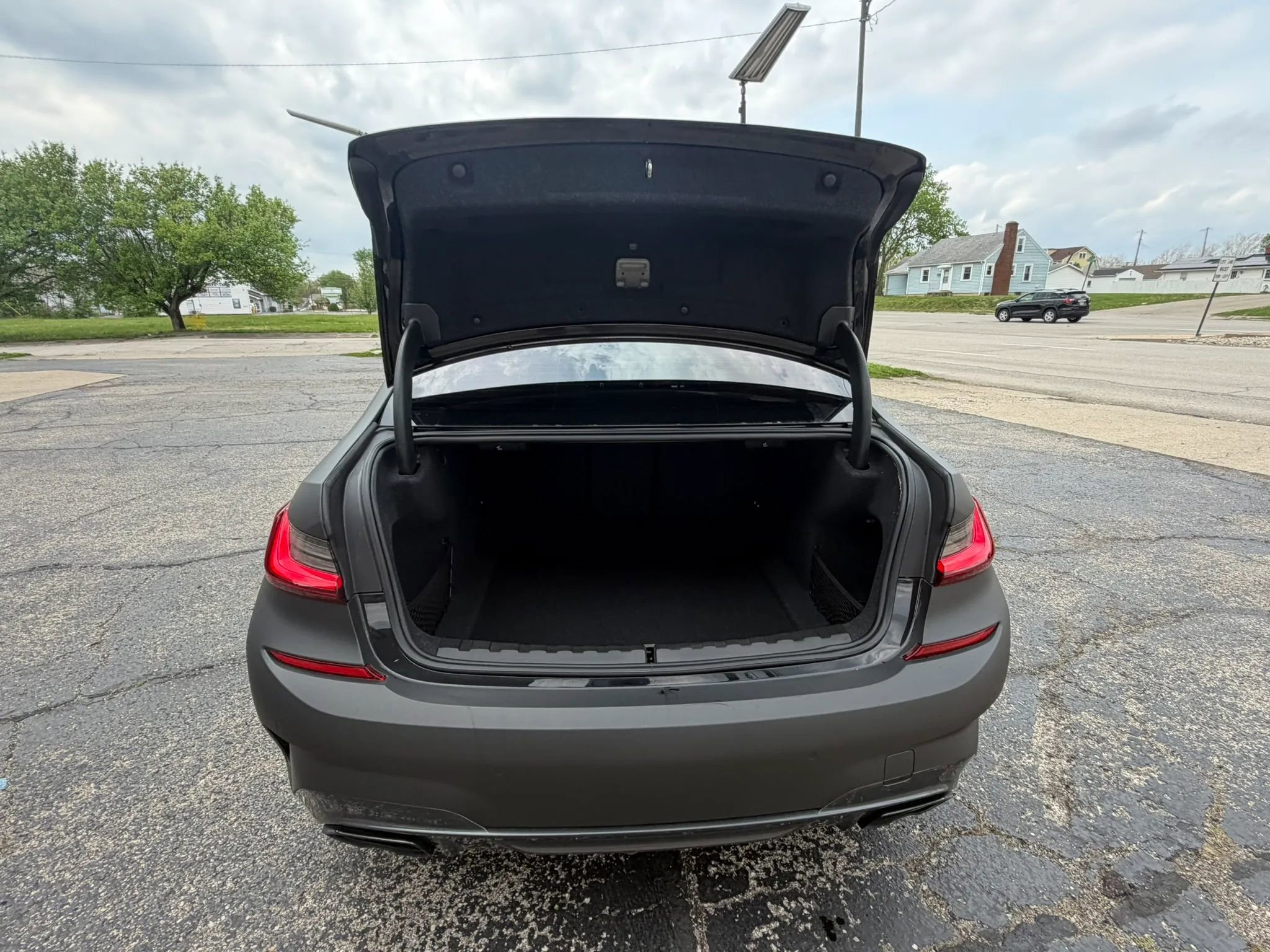 Used 2022 BMW M340i xDrive w/ Premium Package image 12