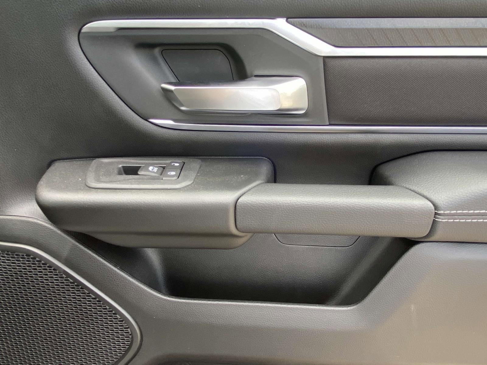New 2025 RAM 1500 Big Horn image 9