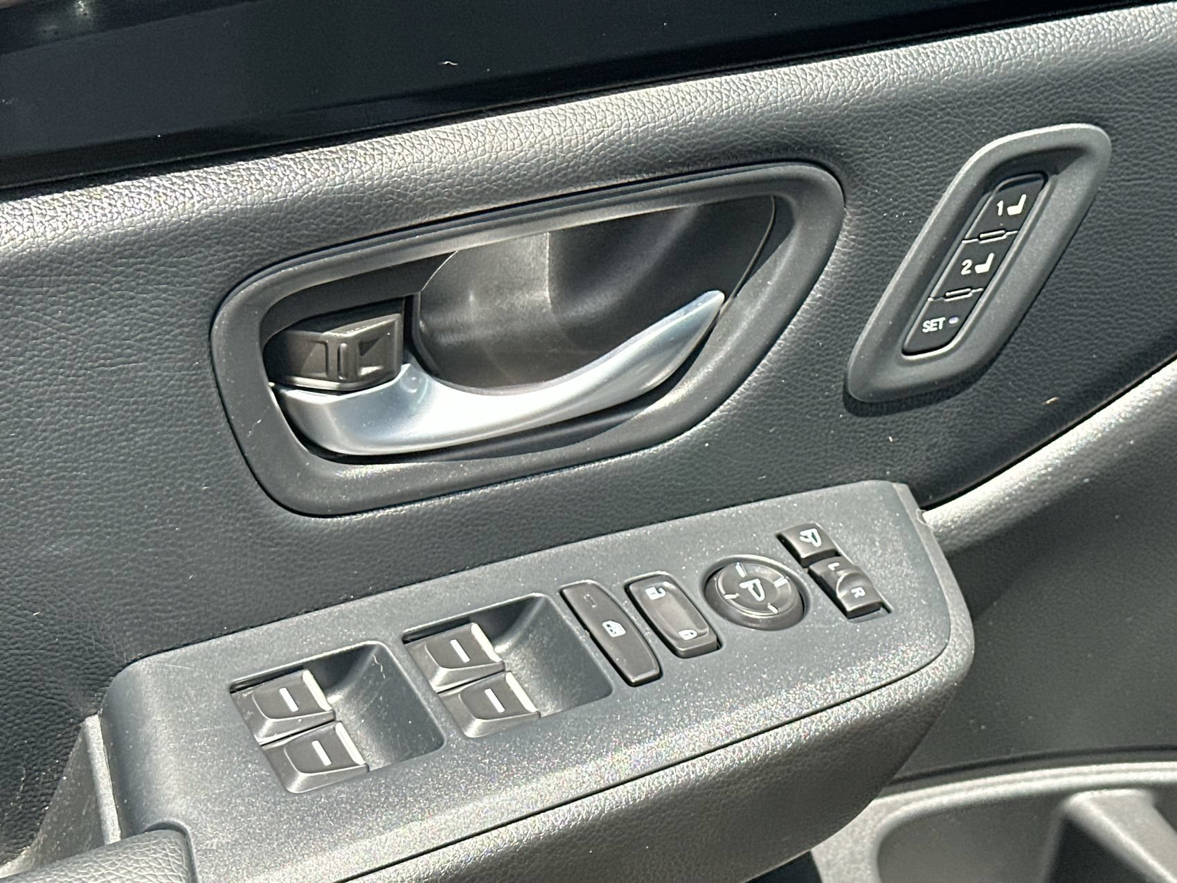 Used 2024 Honda Pilot TrailSport image 13