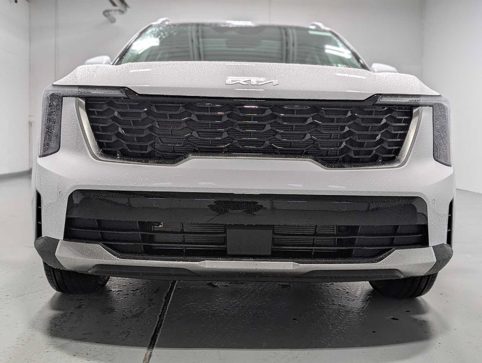 New 2026 Kia Sorento S AWD/4WD image 2