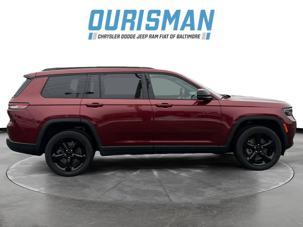 Used 2023 Jeep Grand Cherokee L Laredo image 7