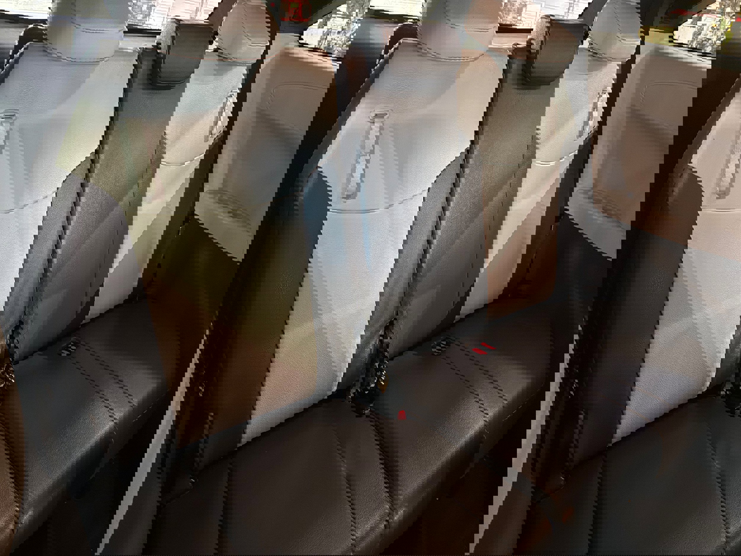 Used 2022 Toyota Sienna XSE w/ XSE Plus Package image 17