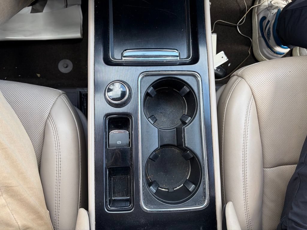 Used 2022 Lincoln Corsair AWD w/ Premium Package image 27