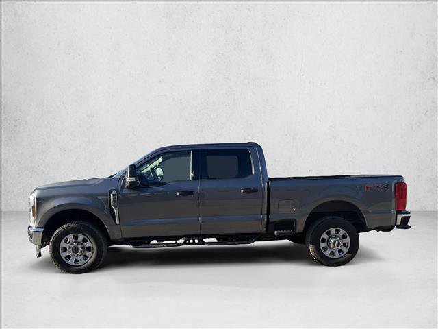 Used 2024 Ford F250 XLT w/ FX4 Off-Road Package AWD/4WD image 2