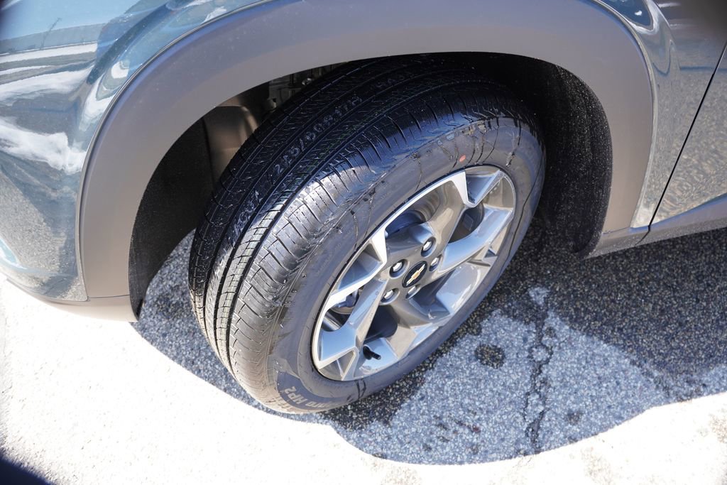New 2026 Chevrolet Trax LT w/ Driver Confidence Package image 9