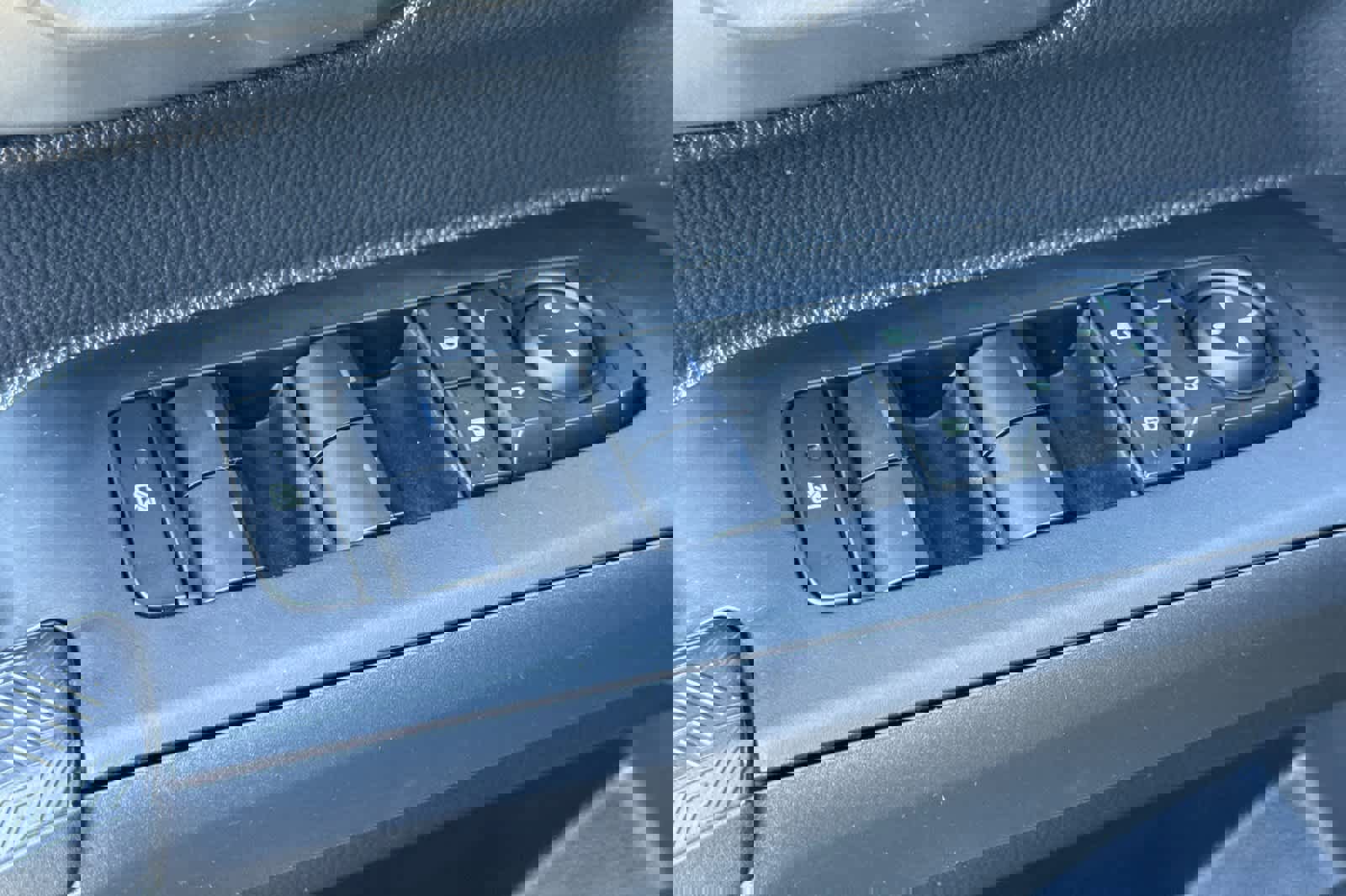 Used 2024 Toyota Tacoma TRD Sport image 12