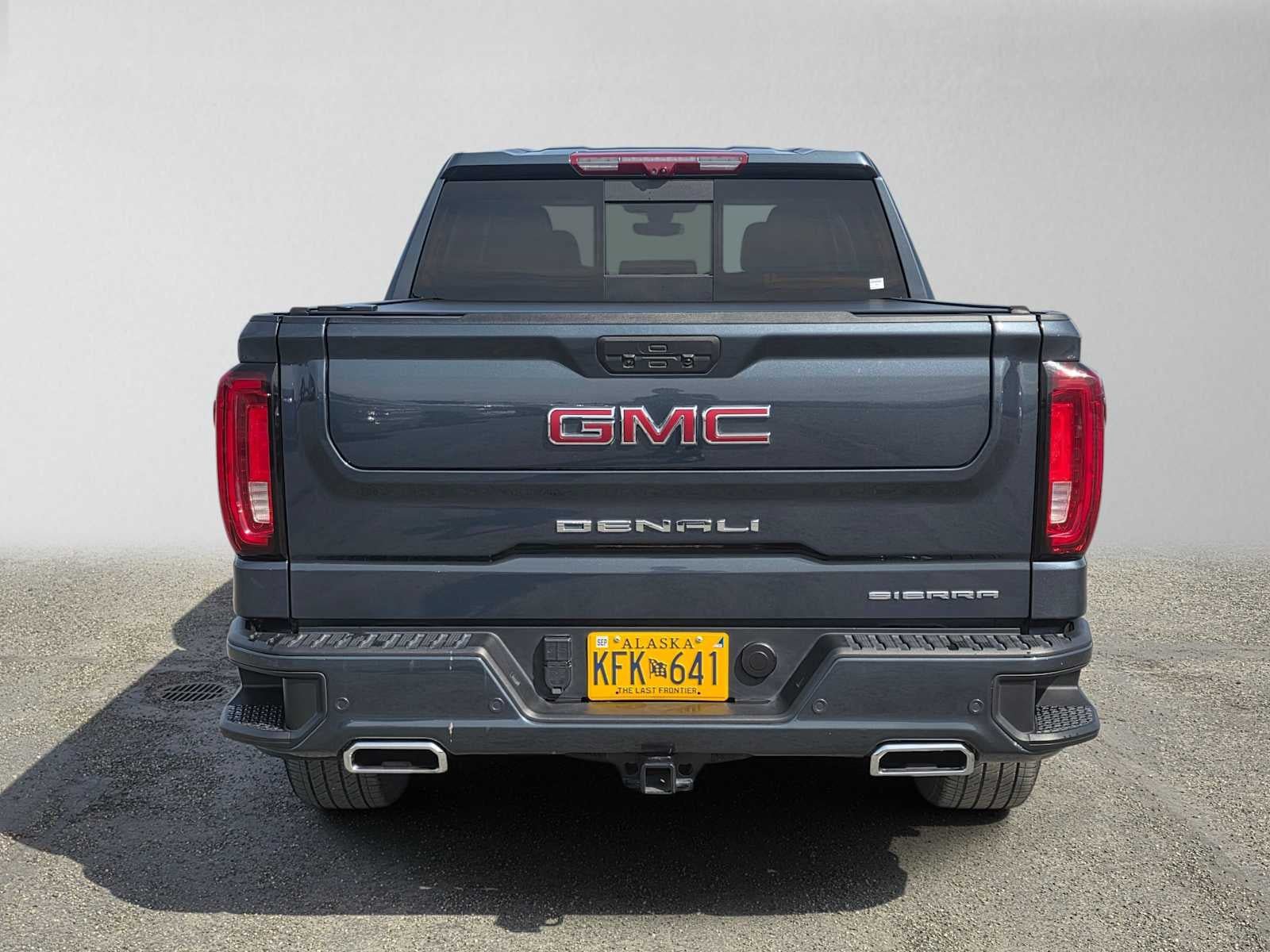 Used 2020 GMC Sierra 1500 Denali w/ Denali Ultimate Package AWD/4WD image 4