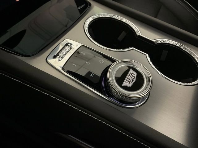 New 2026 Cadillac Vistiq Platinum image 19