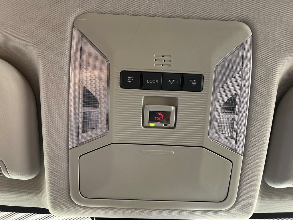 Certified 2025 Toyota RAV4 LE FWD image 29