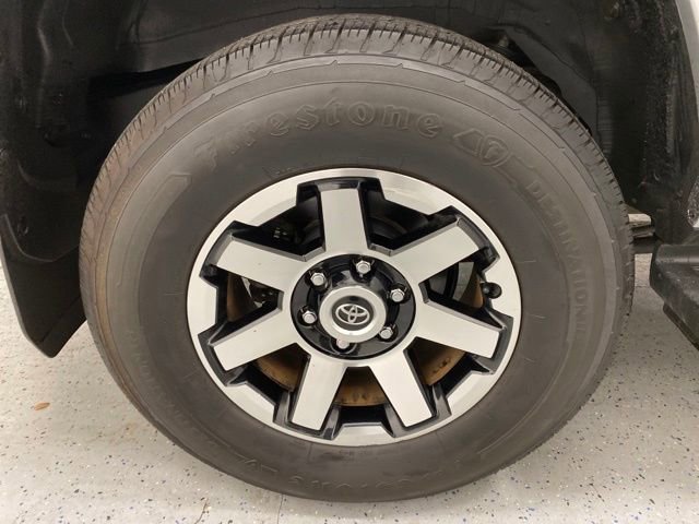 Used 2023 Toyota 4Runner TRD Off-Road image 7