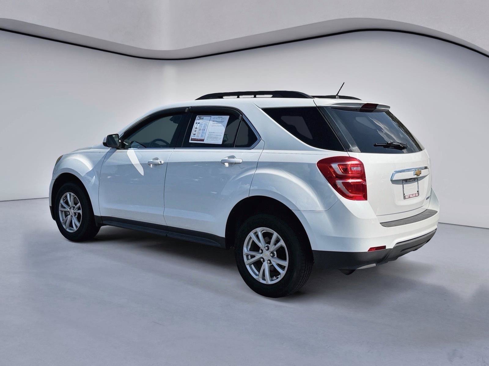 Used 2016 Chevrolet Equinox LT w/ Convenience Package FWD image 3