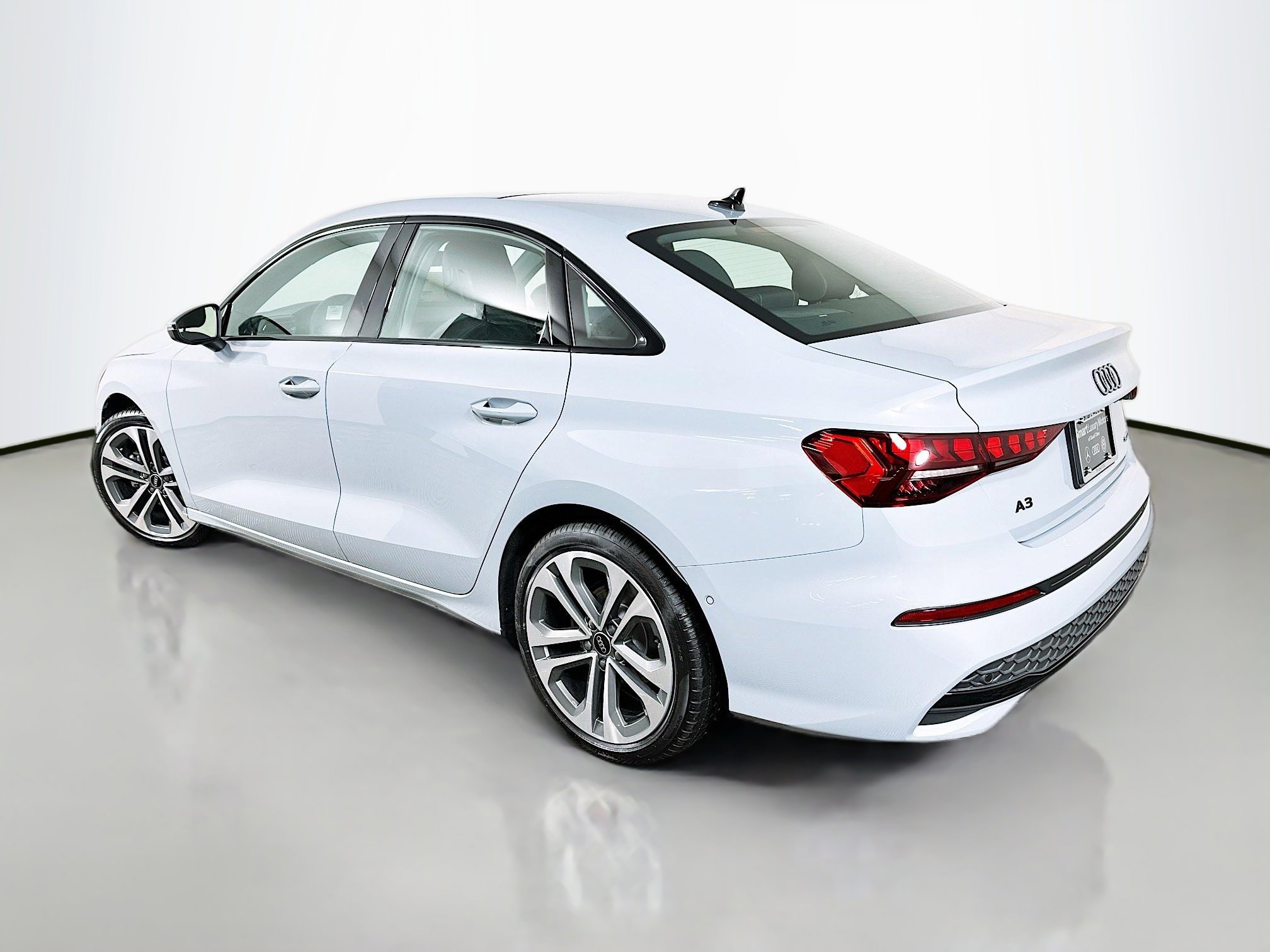 Used 2025 Audi A3 2.0T Premium Plus w/ Premium Plus Package image 5