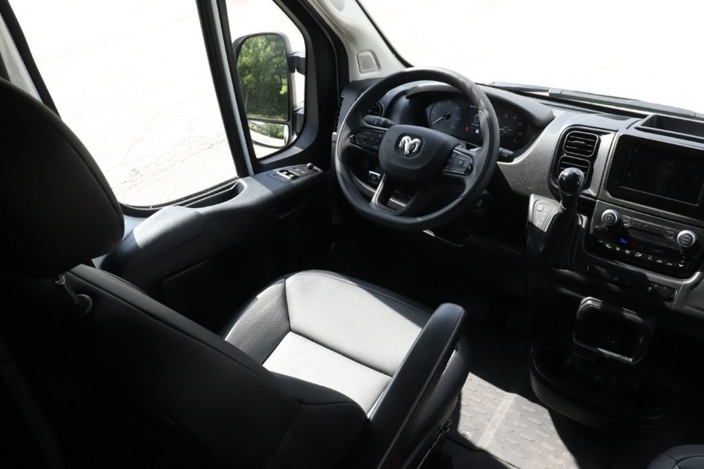 Used 2026 RAM ProMaster 2500 w/ Convenience Group FWD image 12
