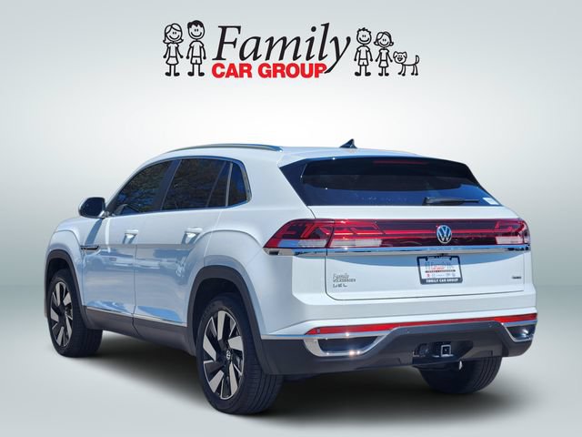 Used 2024 Volkswagen Atlas Cross Sport SEL AWD/4WD image 3