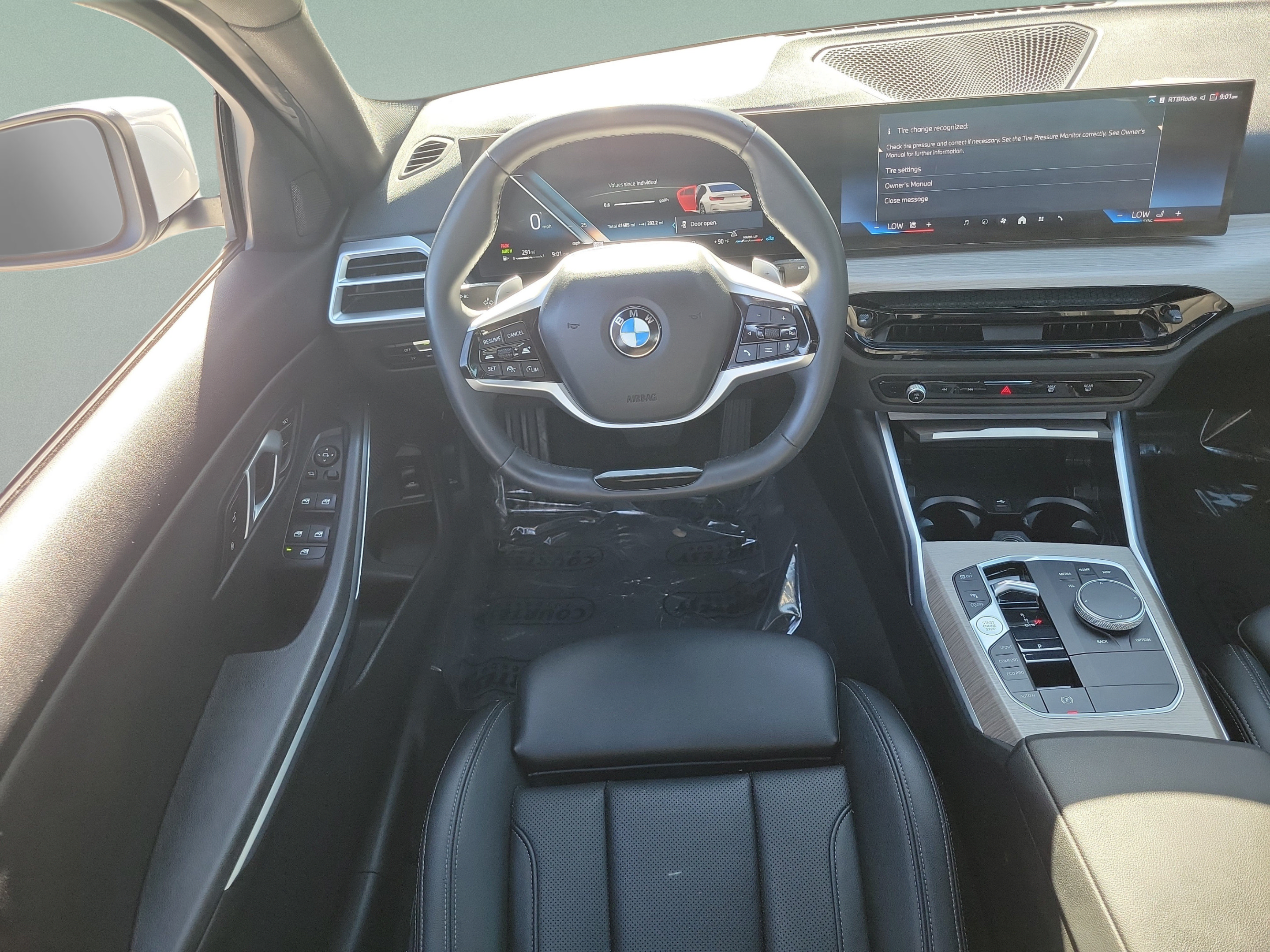 Used 2025 BMW 330i Sedan RWD image 10