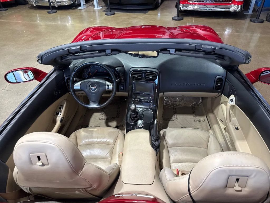 Used 2008 Chevrolet Corvette Convertible w/ Preferred Equipment Group RWD image 14