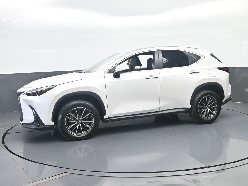 Used 2023 Lexus NX 250 FWD w/ Towing Package (2000 Lbs) image 2