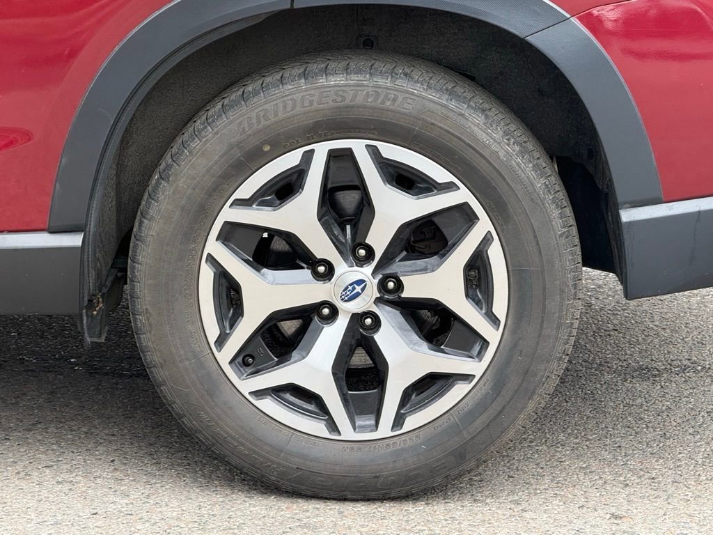 Used 2019 Subaru Forester Premium image 11