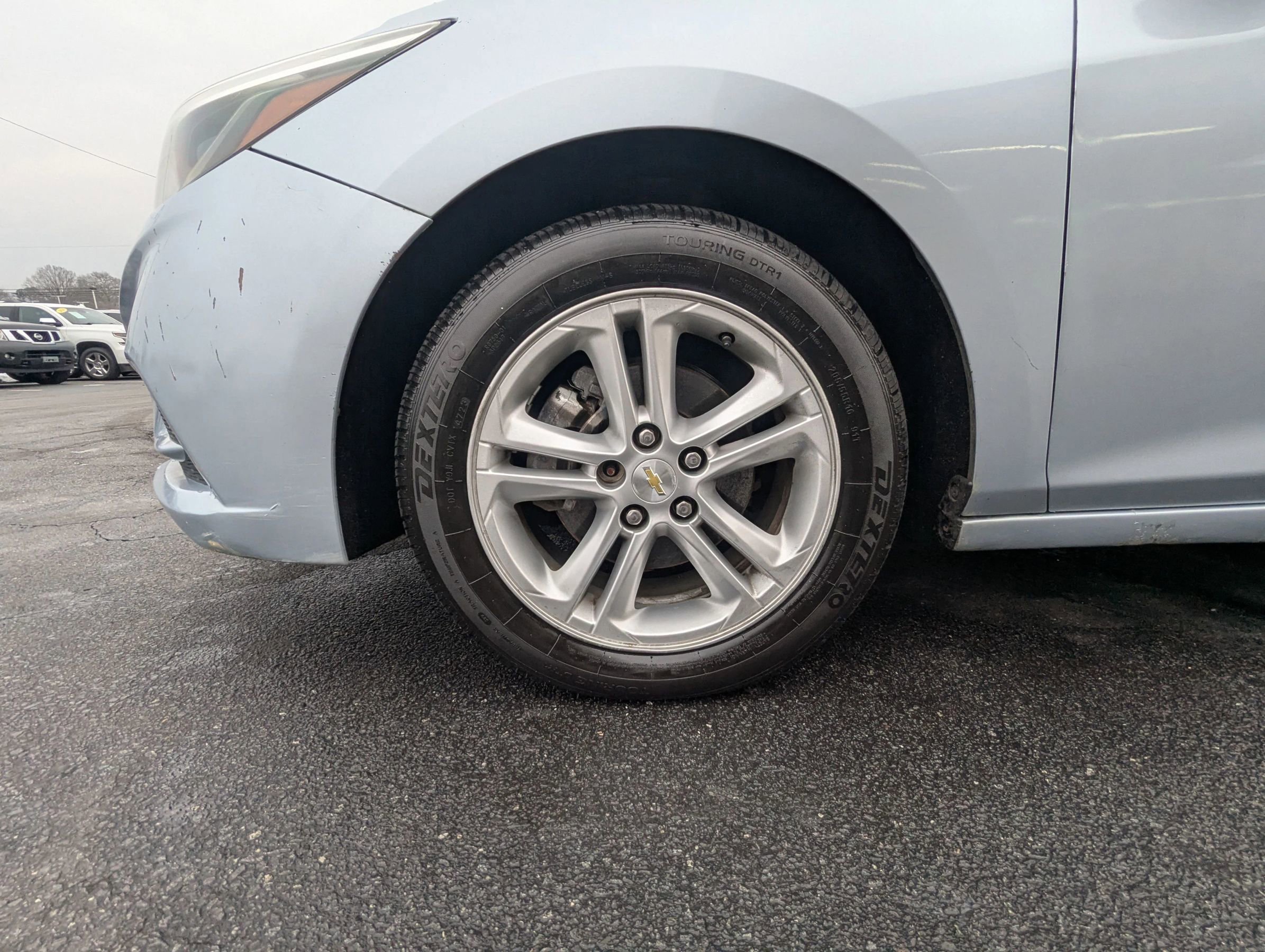 Used 2017 Chevrolet Cruze LT image 21