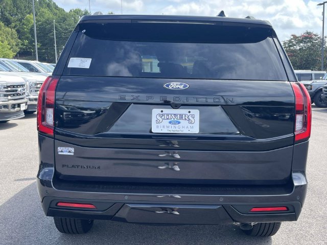 New 2027 Ford Expedition Platinum w/ Stealth Performance Package AWD/4WD image 3