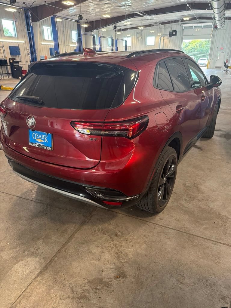 Certified 2022 Buick Envision Preferred w/ Sport Touring Package FWD image 3