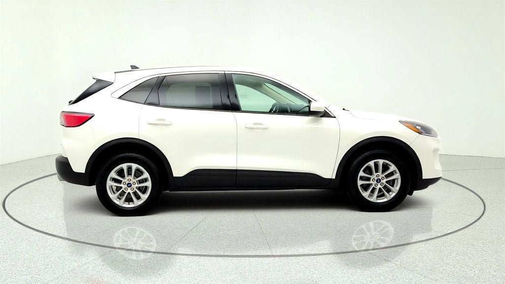 Used 2020 Ford Escape SE AWD/4WD image 4
