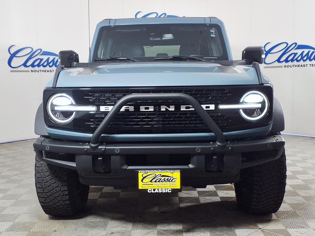 Used 2021 Ford Bronco First Edition image 3
