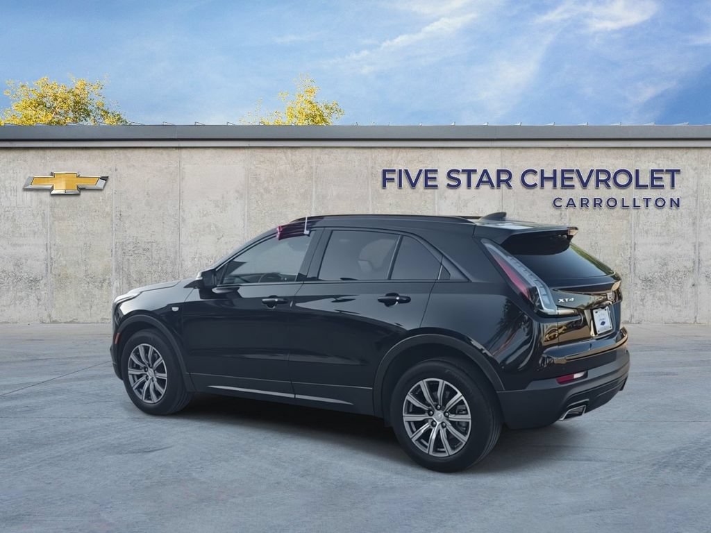 Used 2022 Cadillac XT4 Sport w/ Enhanced Visibility Package FWD image 6