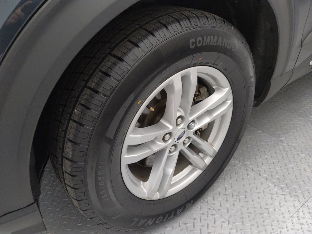 Used 2022 Ford Explorer XLT image 31