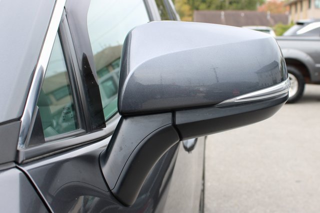 Used 2023 Toyota RAV4 XLE Premium image 7
