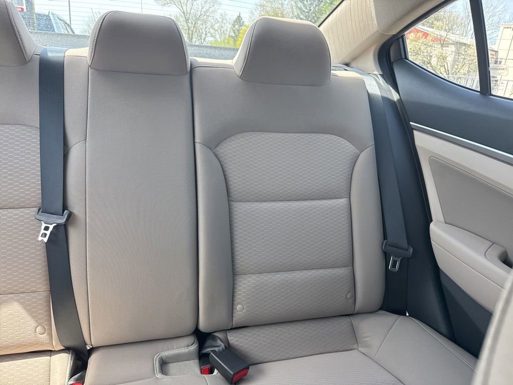 Used 2020 Hyundai Elantra Value Edition w/ Winter Weather Package FWD image 16