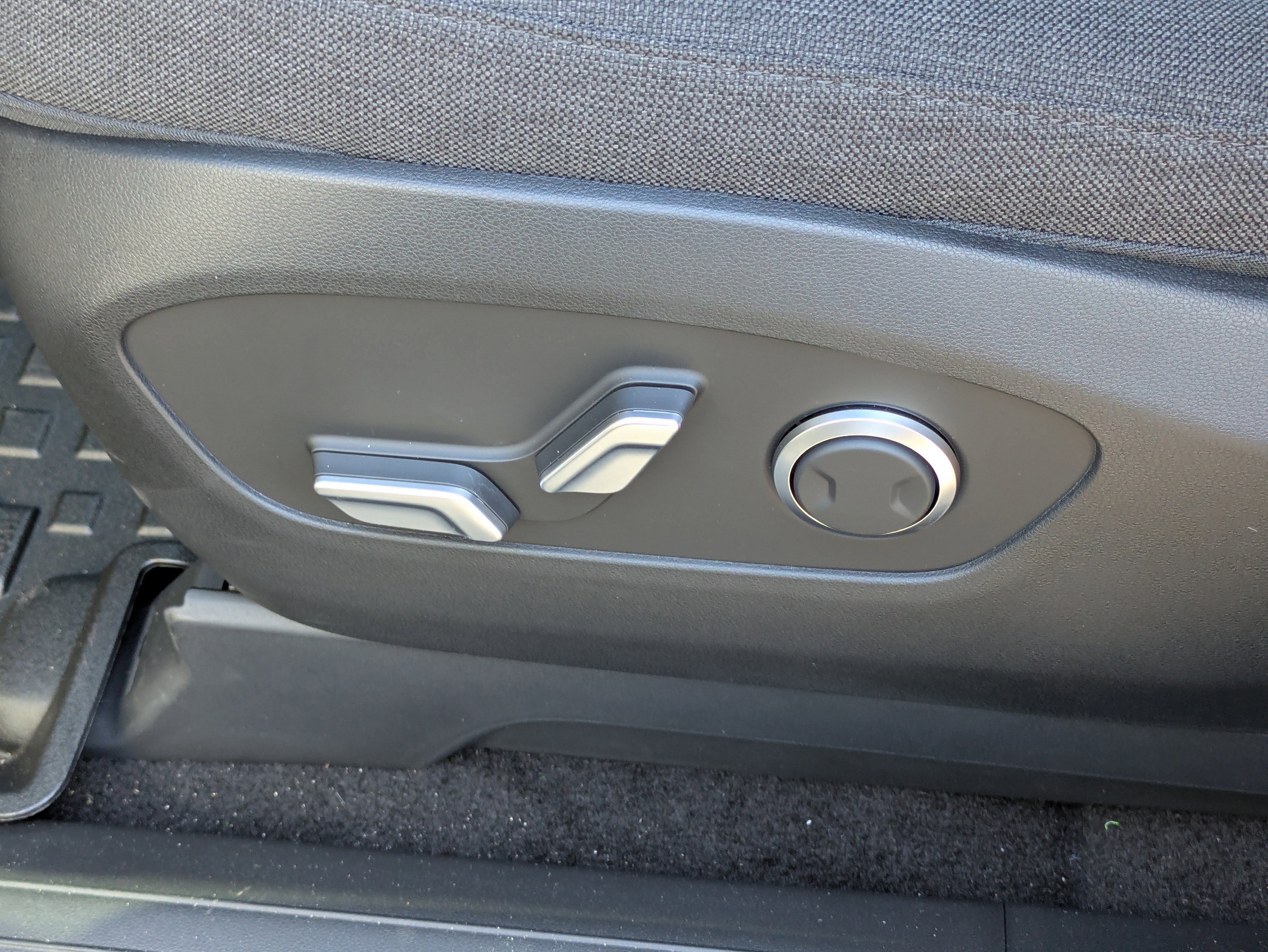 New 2026 Hyundai Ioniq 9 SE image 22