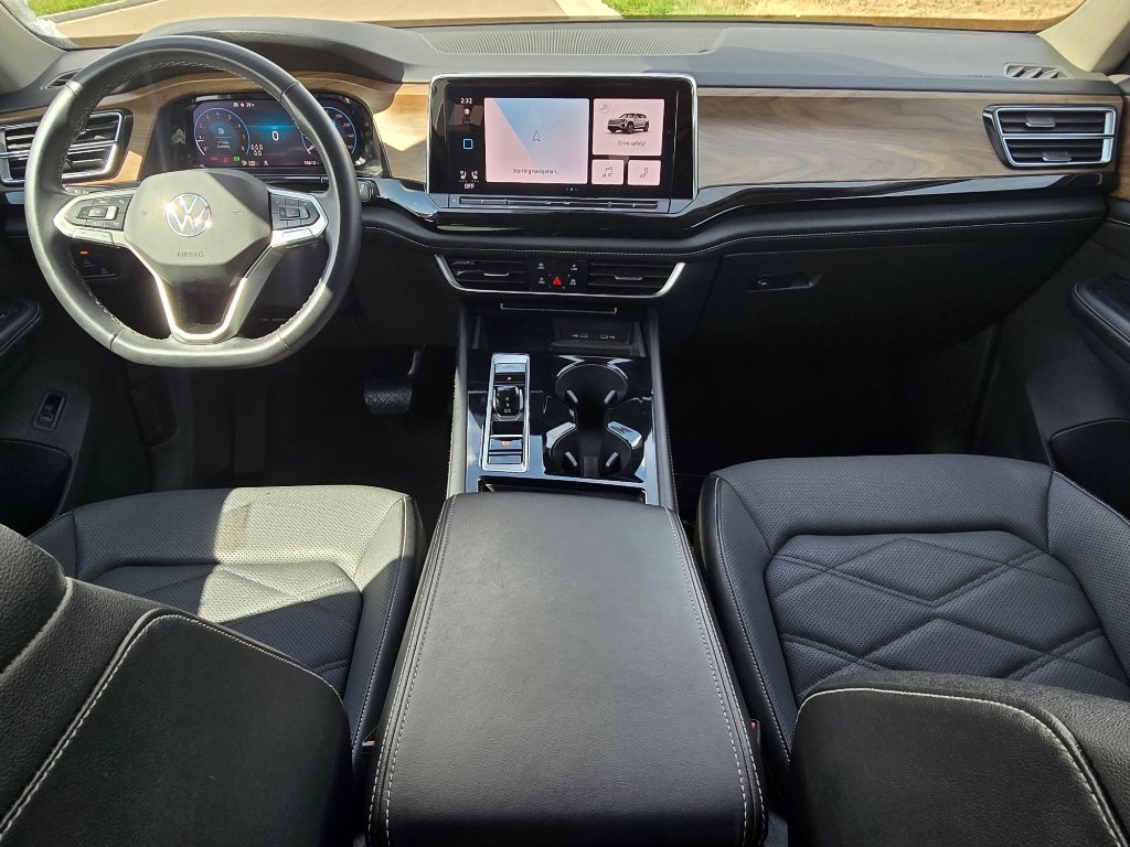 Used 2024 Volkswagen Atlas SE image 26