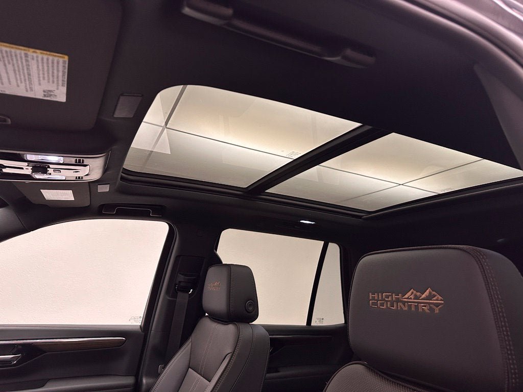 New 2026 Chevrolet Tahoe High Country AWD/4WD image 9