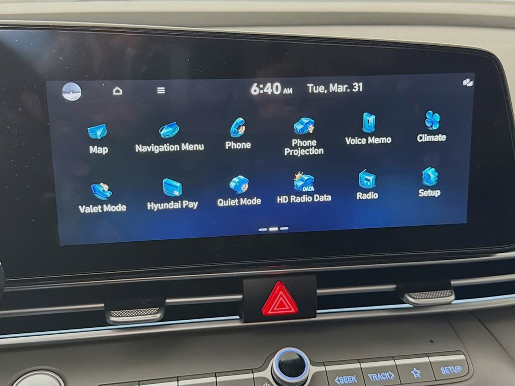 Used 2024 Hyundai Elantra SEL w/ Convenience Package FWD image 14