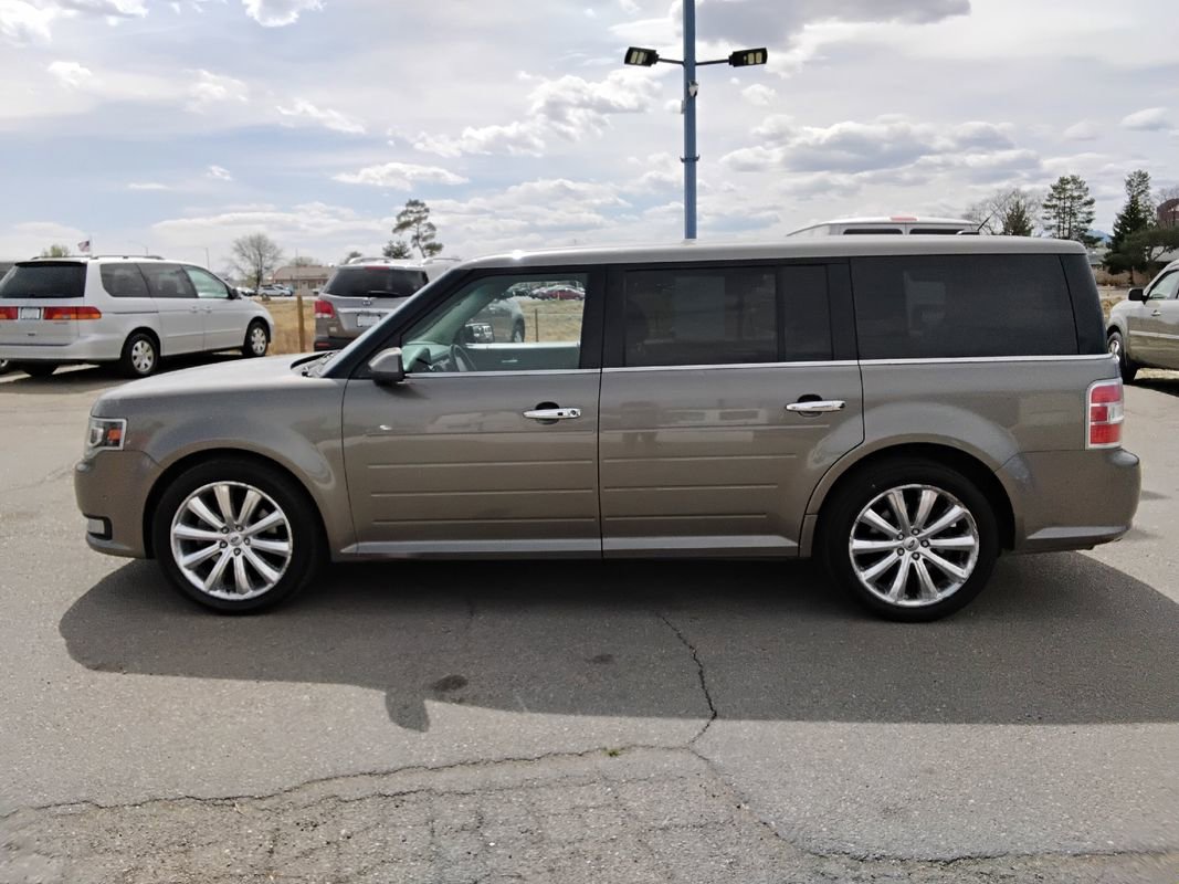 Used 2013 Ford Flex Limited AWD/4WD image 9