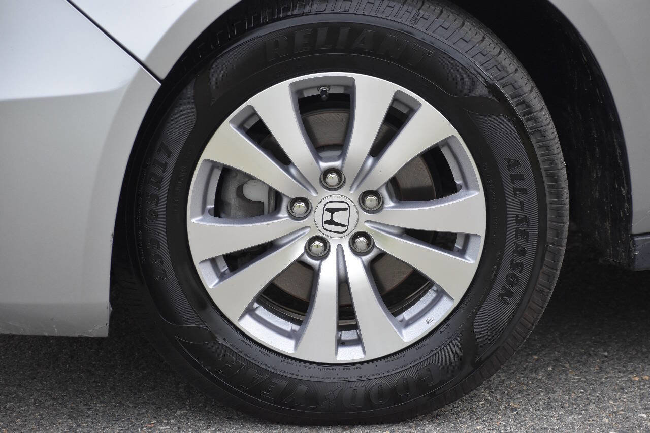 Used 2016 Honda Odyssey EX-L image 35