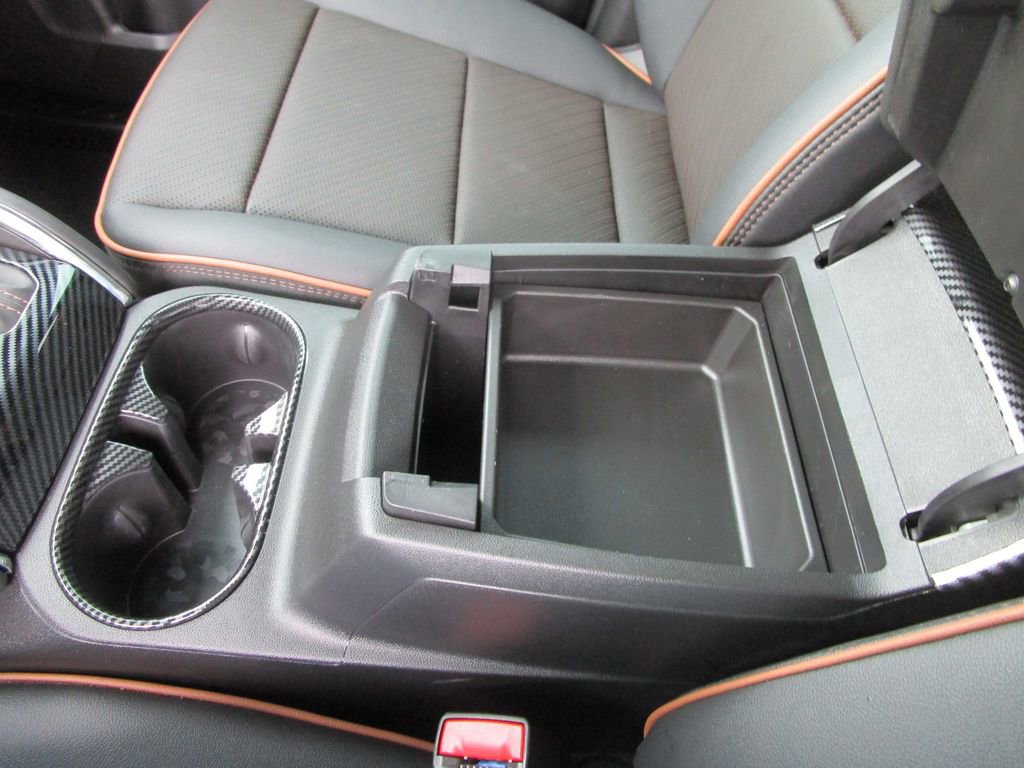 Used 2025 GMC Canyon AT4 w/ Technology Plus Package image 41